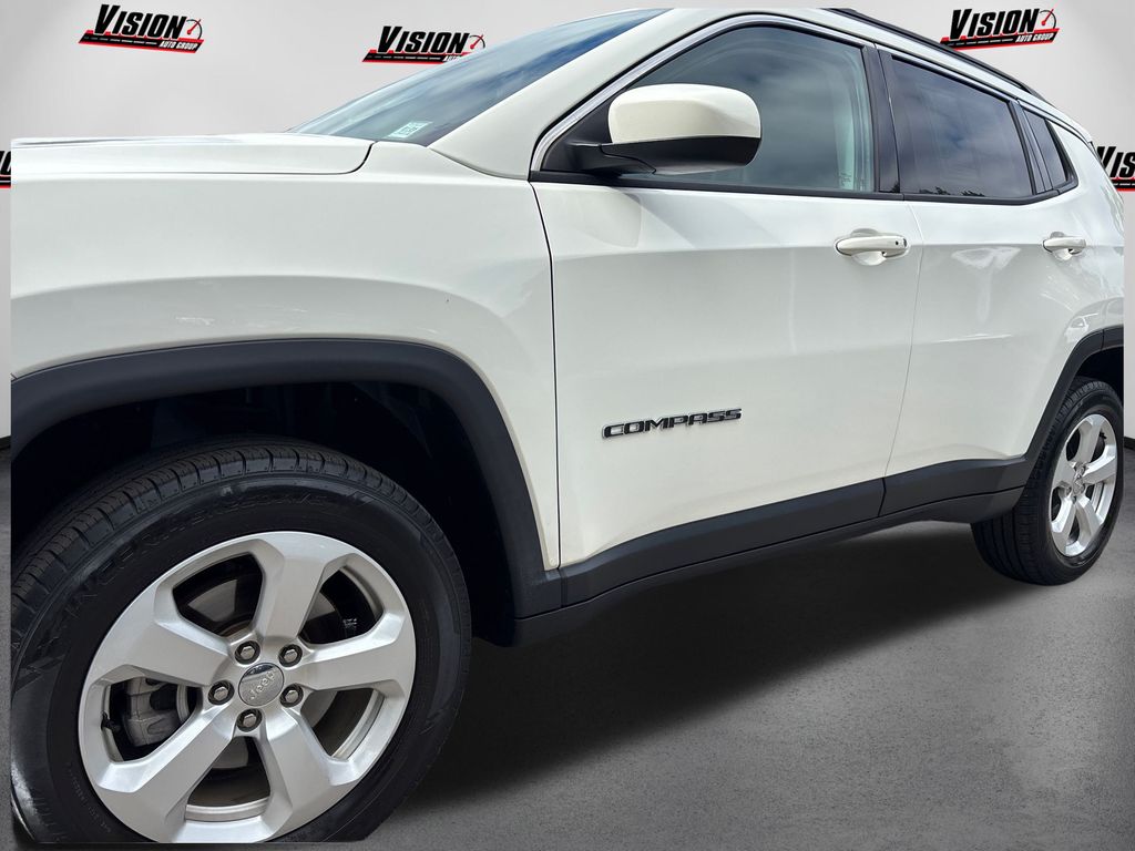 2019 Jeep Compass Latitude photo 12