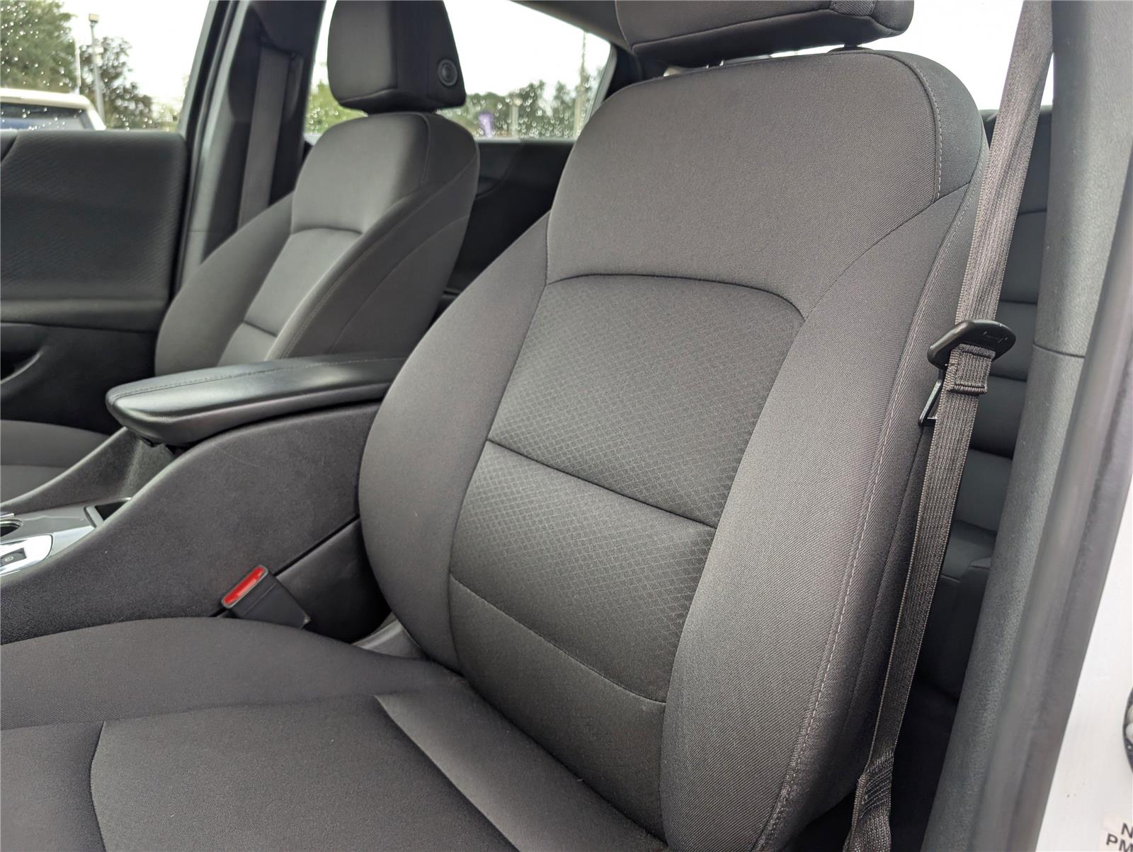 2023 Chevrolet Malibu 1LT photo 11