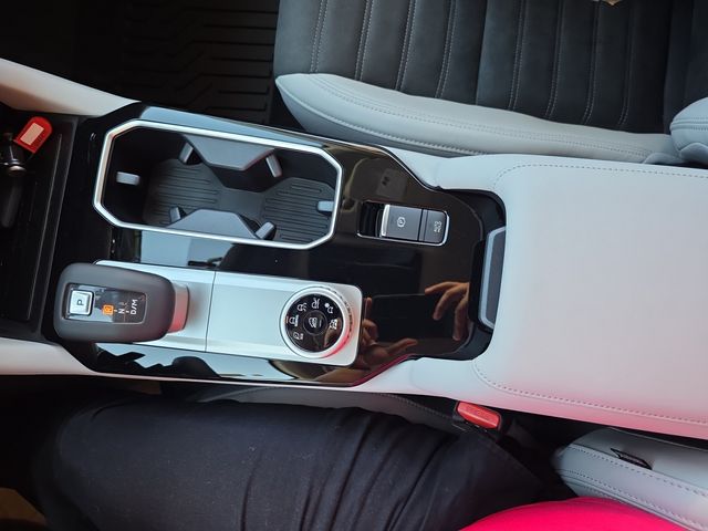 2025 Mitsubishi Outlander SE 2.5 S-AWC photo 16