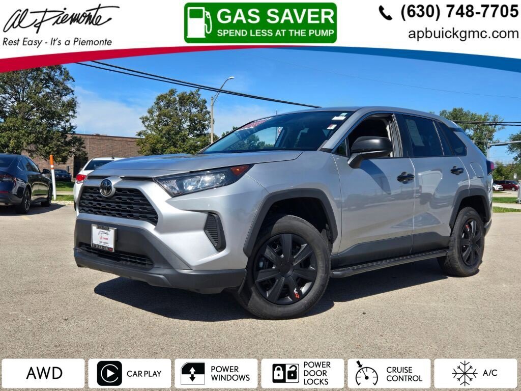 2022 Toyota RAV4 LE's photo