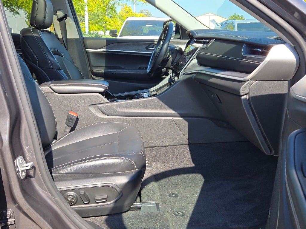 2021 Jeep Grand Cherokee Limited photo 5