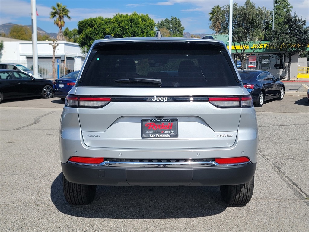 2025 Jeep Grand Cherokee Limited photo 4