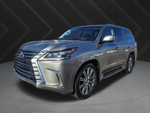 2016 Lexus LX 570's photo