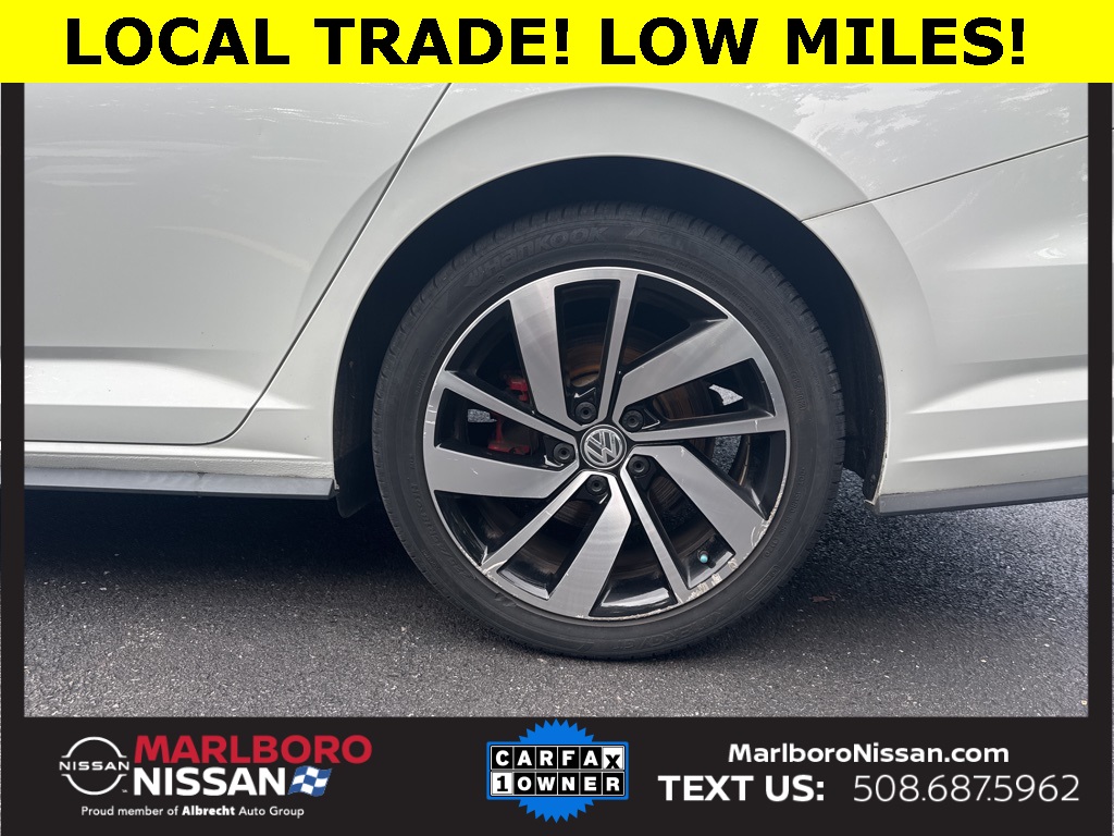 2021 Volkswagen Jetta GLI 2.0T S photo 12