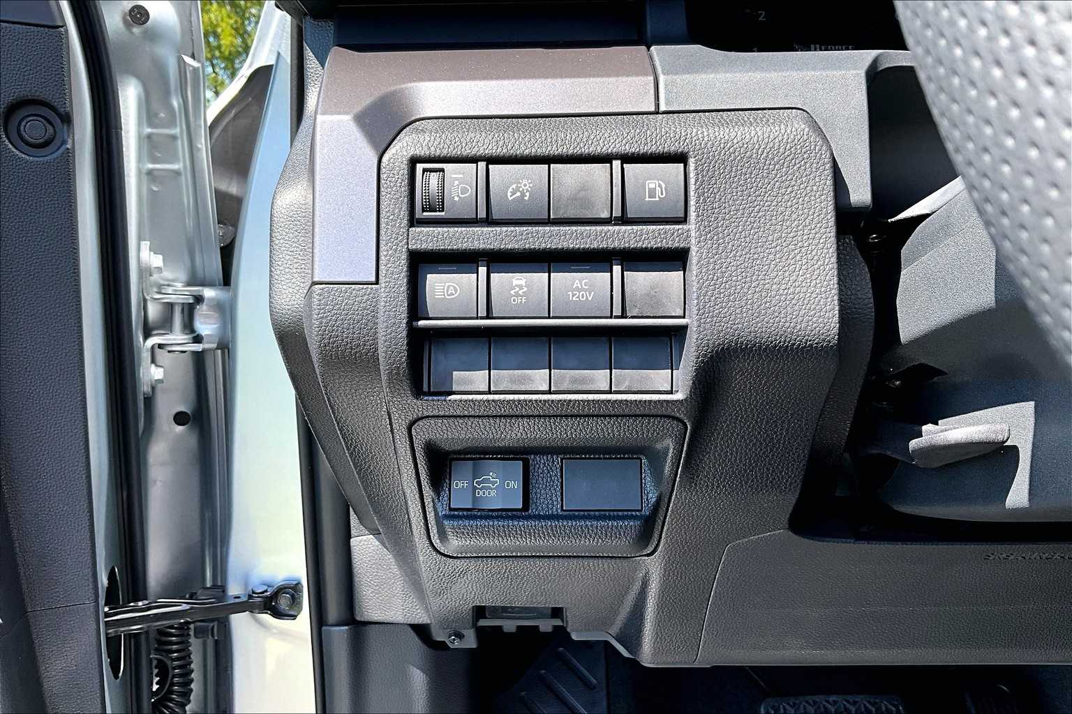 2025 Toyota Tacoma TRD Off-Road 4x4 Double Cab photo 18