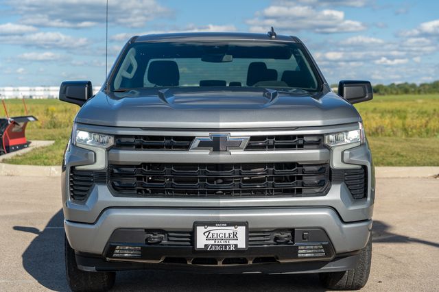 2023 Chevrolet Silverado 1500 RST photo 2