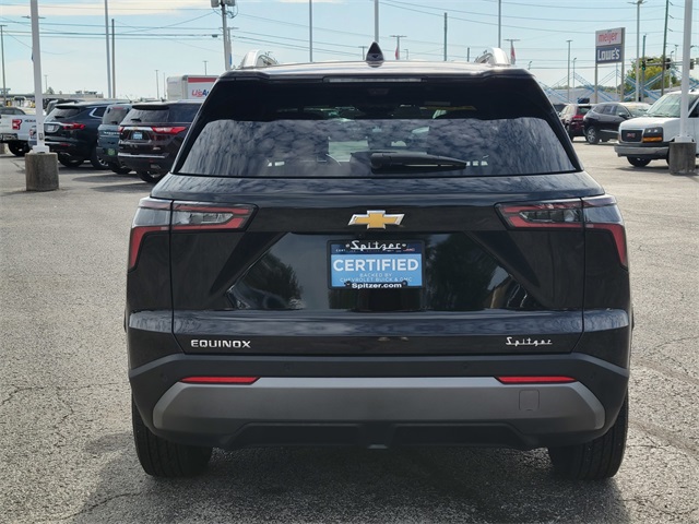 2025 Chevrolet Equinox LT photo 4