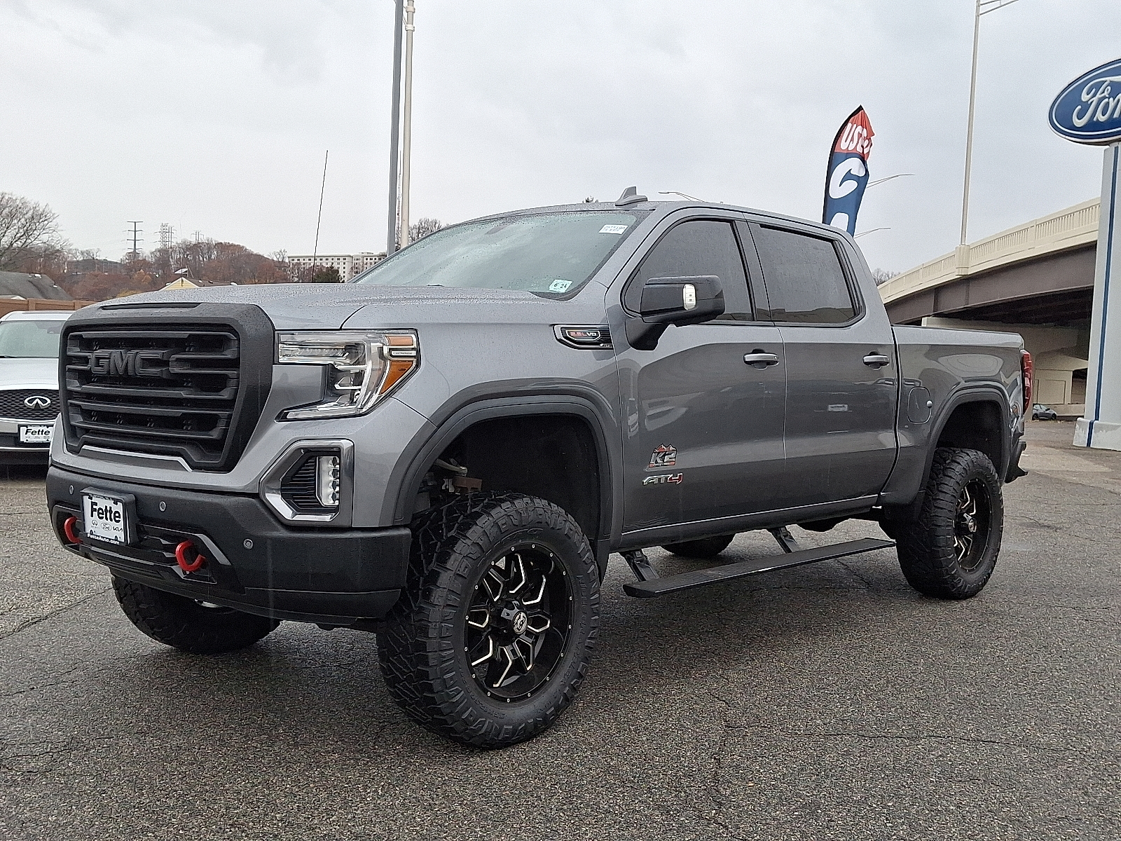 2019 GMC Sierra 1500 AT4's photo