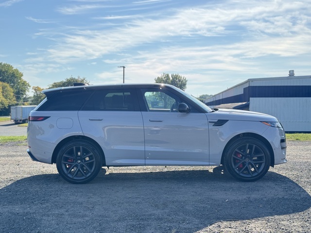 2024 Land Rover Range Rover Sport P400 Dynamic SE photo 5