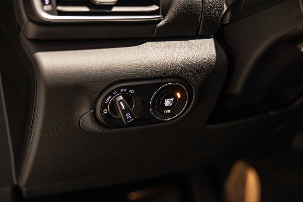 2021 MASERATI LEVANTE - Image 18