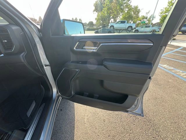 2024 Chevrolet Silverado 1500 LT photo 14