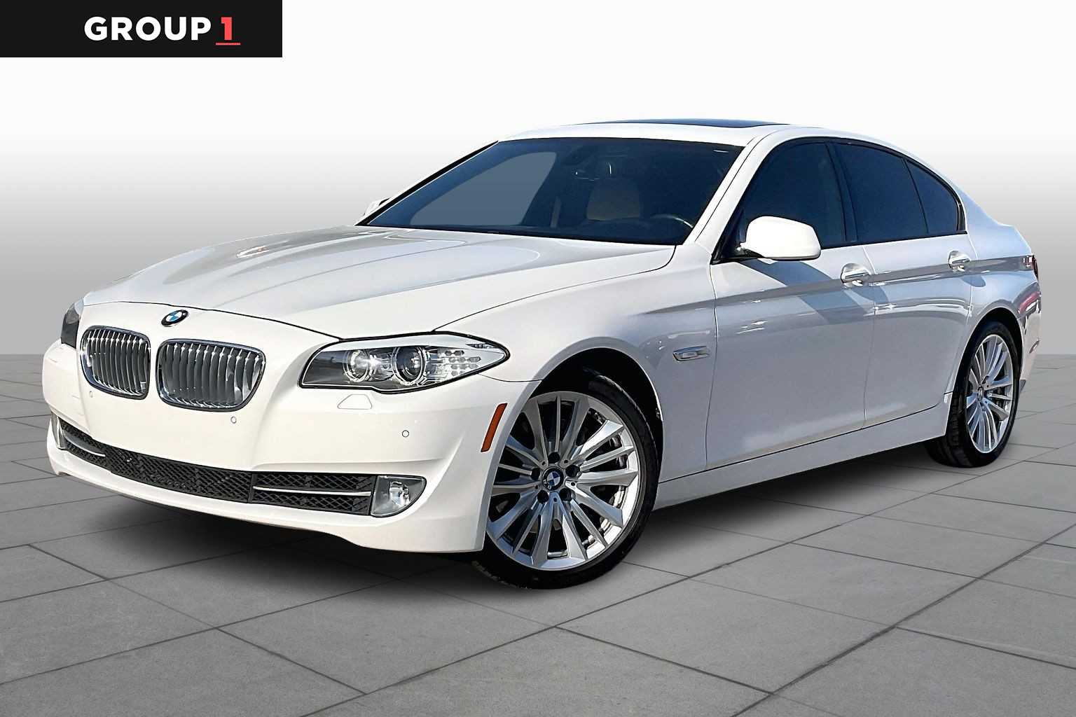 2012 BMW 5 Series 550i