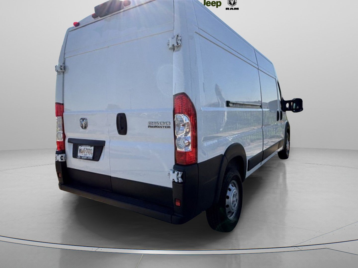 2023 Ram ProMaster 2500 photo 4