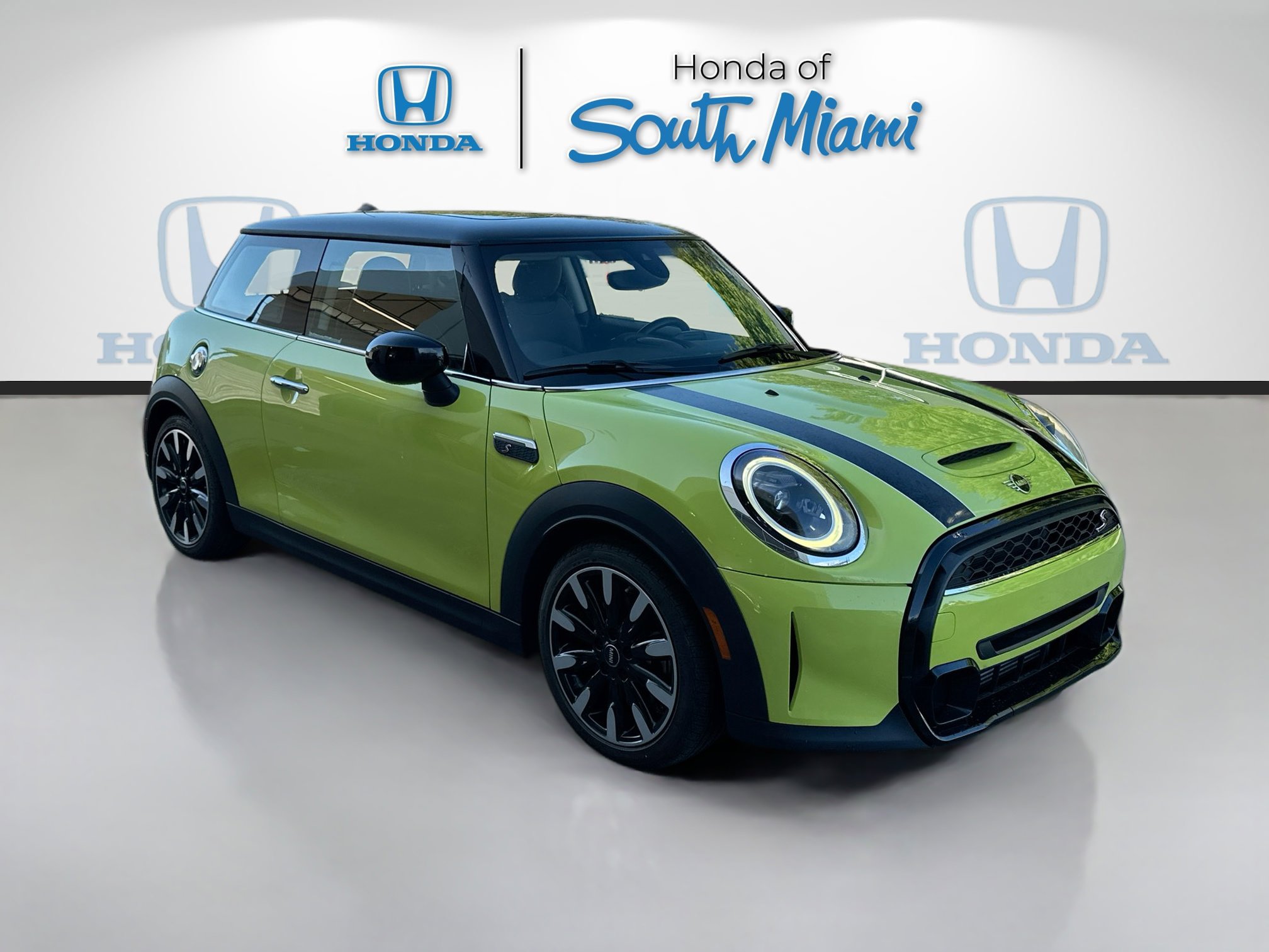 2023 MINI 3 Door S