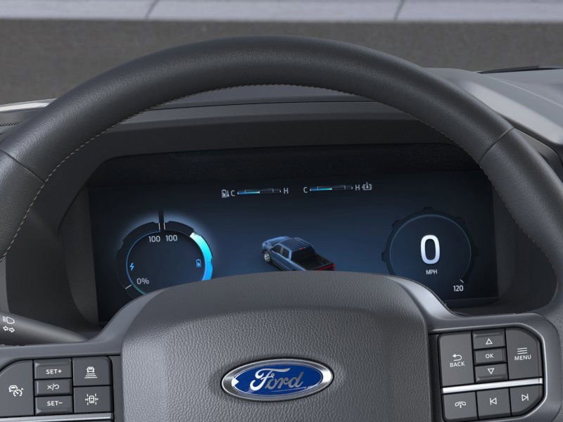 2025 Ford F-150 Lightning Lariat photo 12
