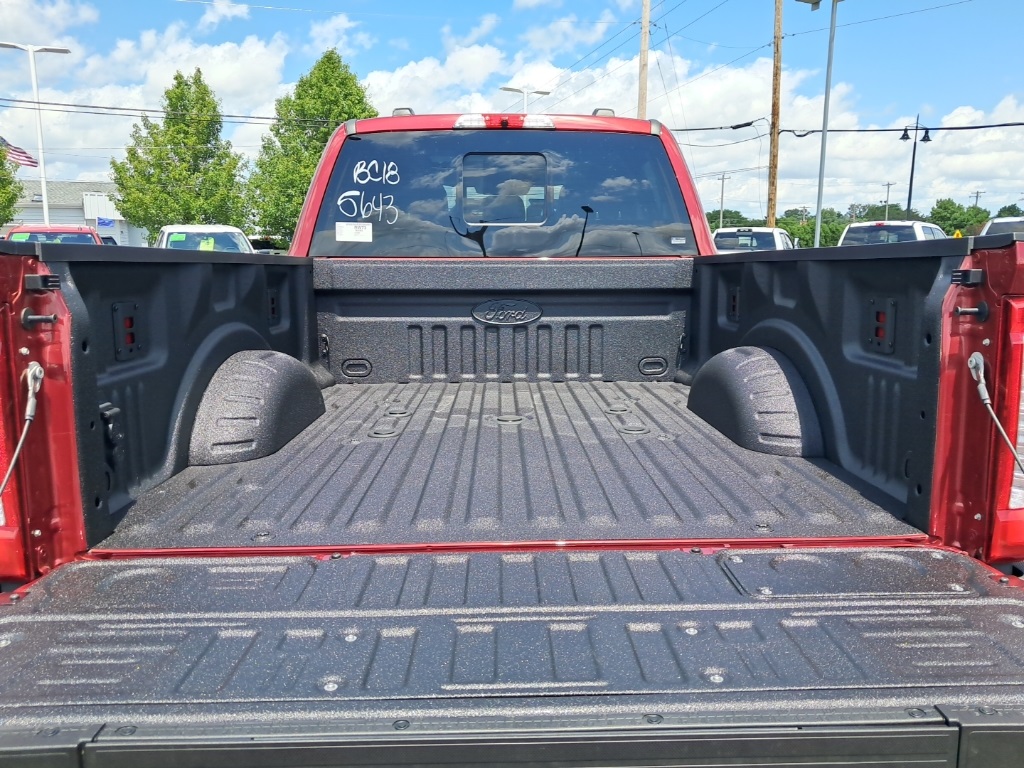 2025 Ford F-350 Lariat photo 24