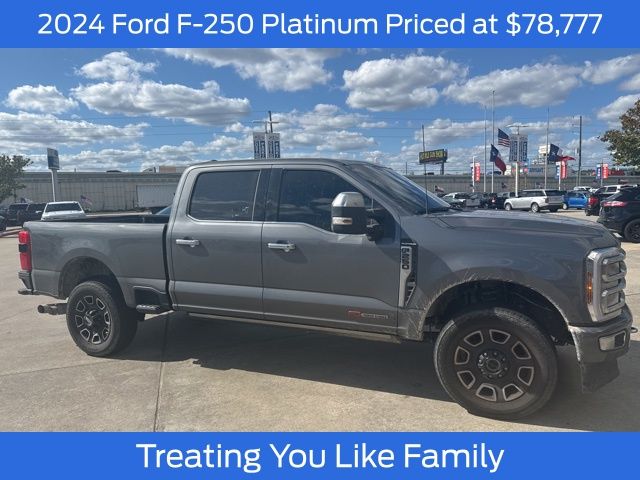 2024 Ford F-250 Super Duty Platinum's photo