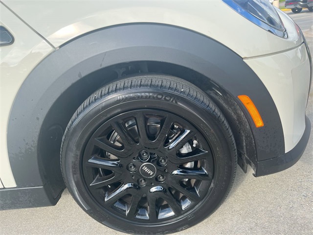2022 Mini Cooper Oxford Edition photo 3
