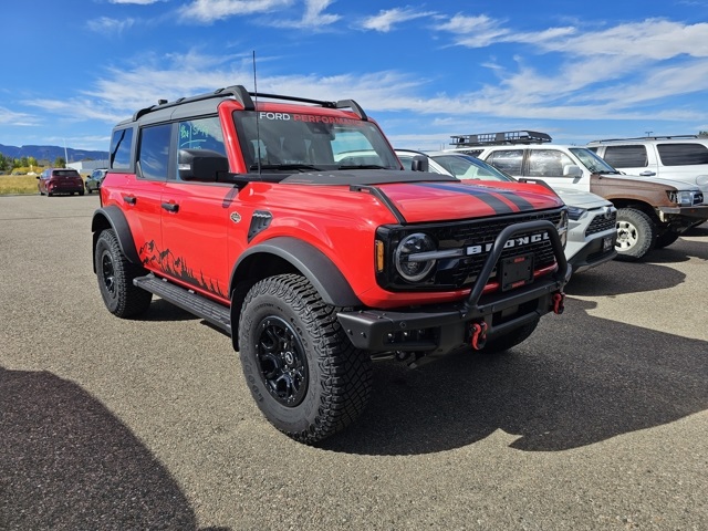 2024 Ford Bronco Wildtrak photo 3