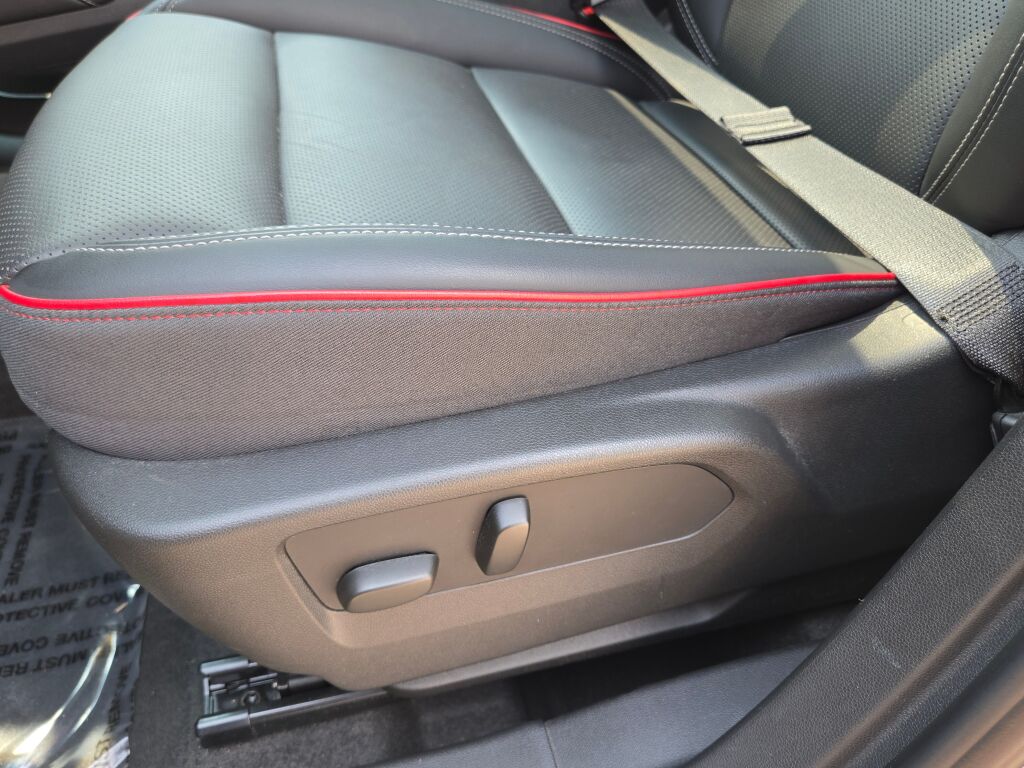 2023 Buick Envision Essence photo 20