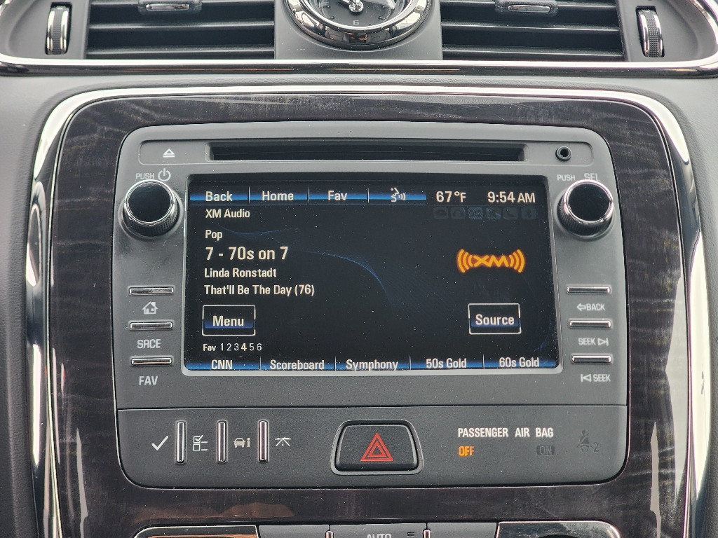 2016 Buick Enclave Leather photo 3