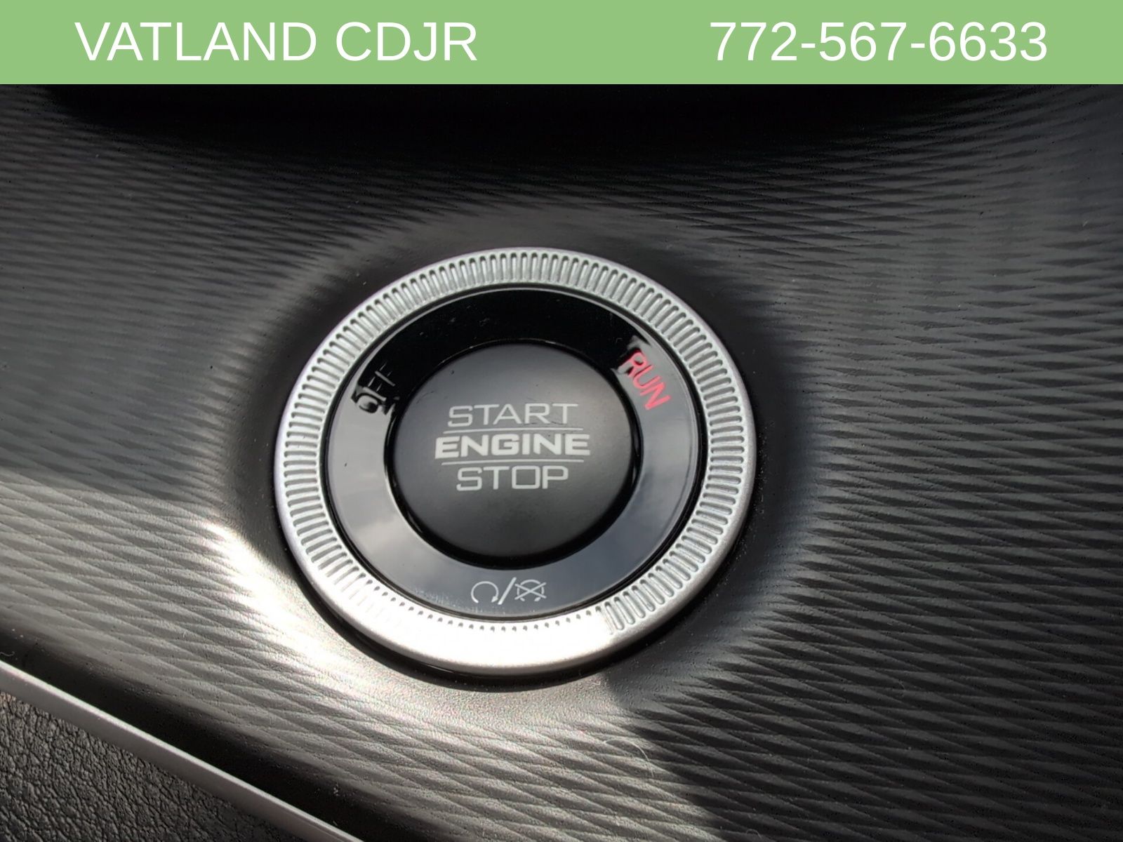 2025 Jeep Grand Cherokee Laredo Altitude photo 19