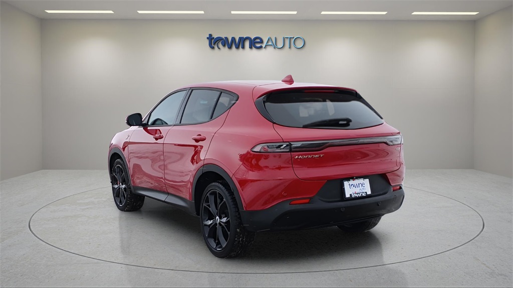 2023 Dodge Hornet GT photo 3
