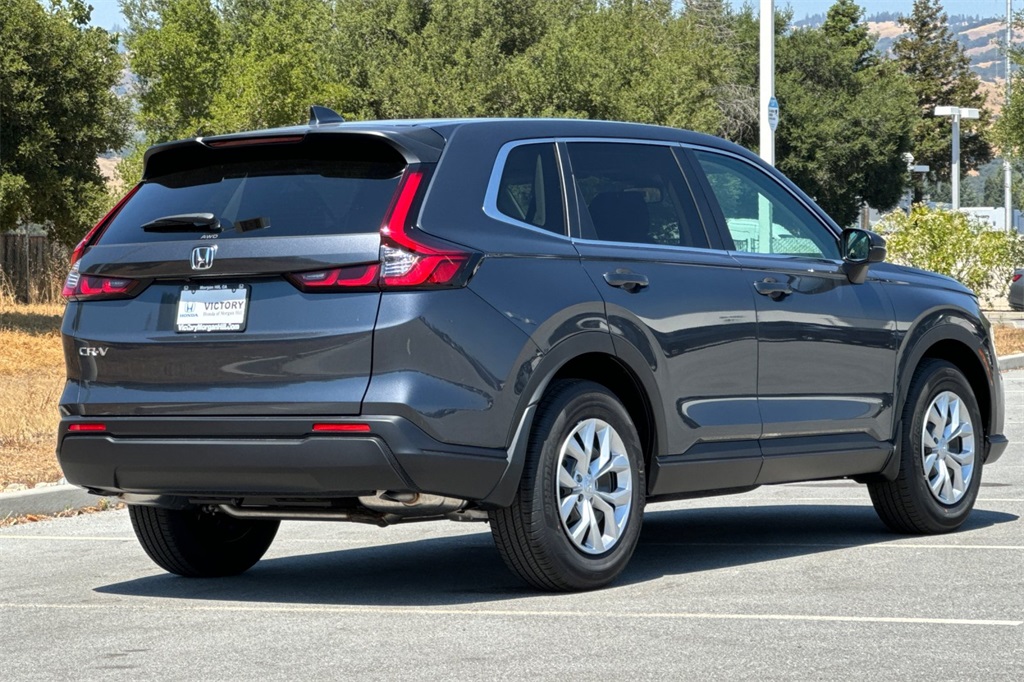 2026 Honda CR-V LX photo 4