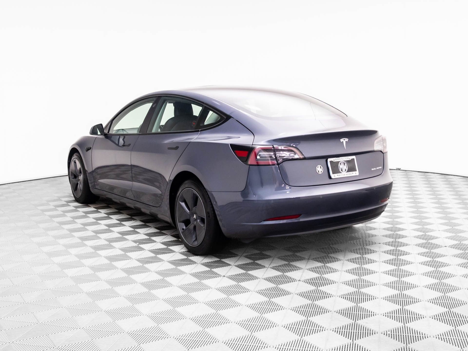2022 Tesla Model 3 Long Range photo 5