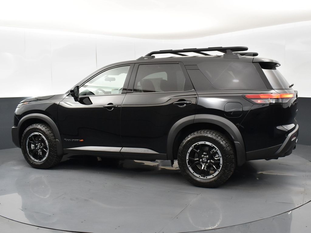 2025 Nissan Pathfinder Rock Creek photo 5