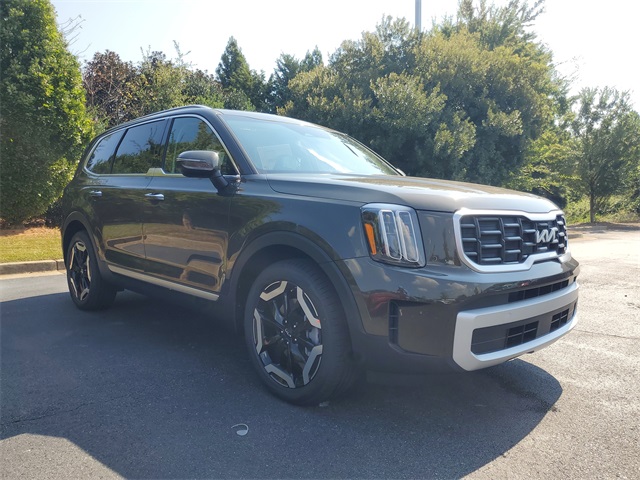 2025 Kia Telluride S photo 2