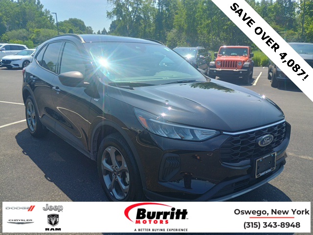 2025 Ford Escape ST-Line's photo