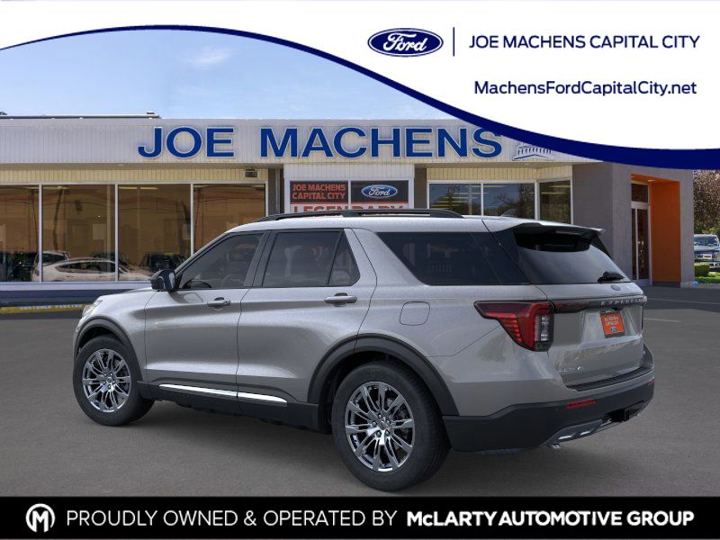 2025 Ford Explorer photo 2