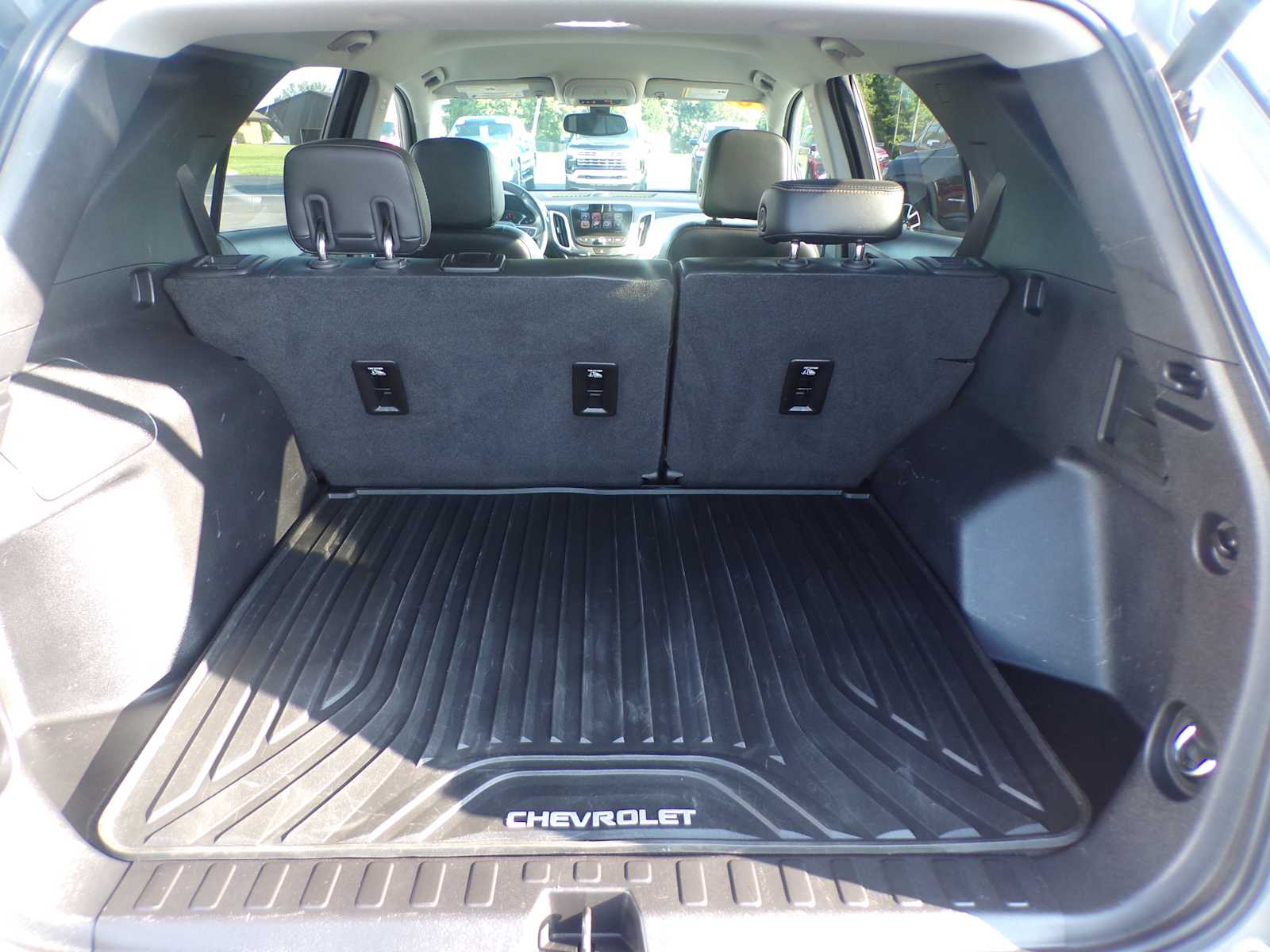 2018 Chevrolet Equinox Premier photo 19