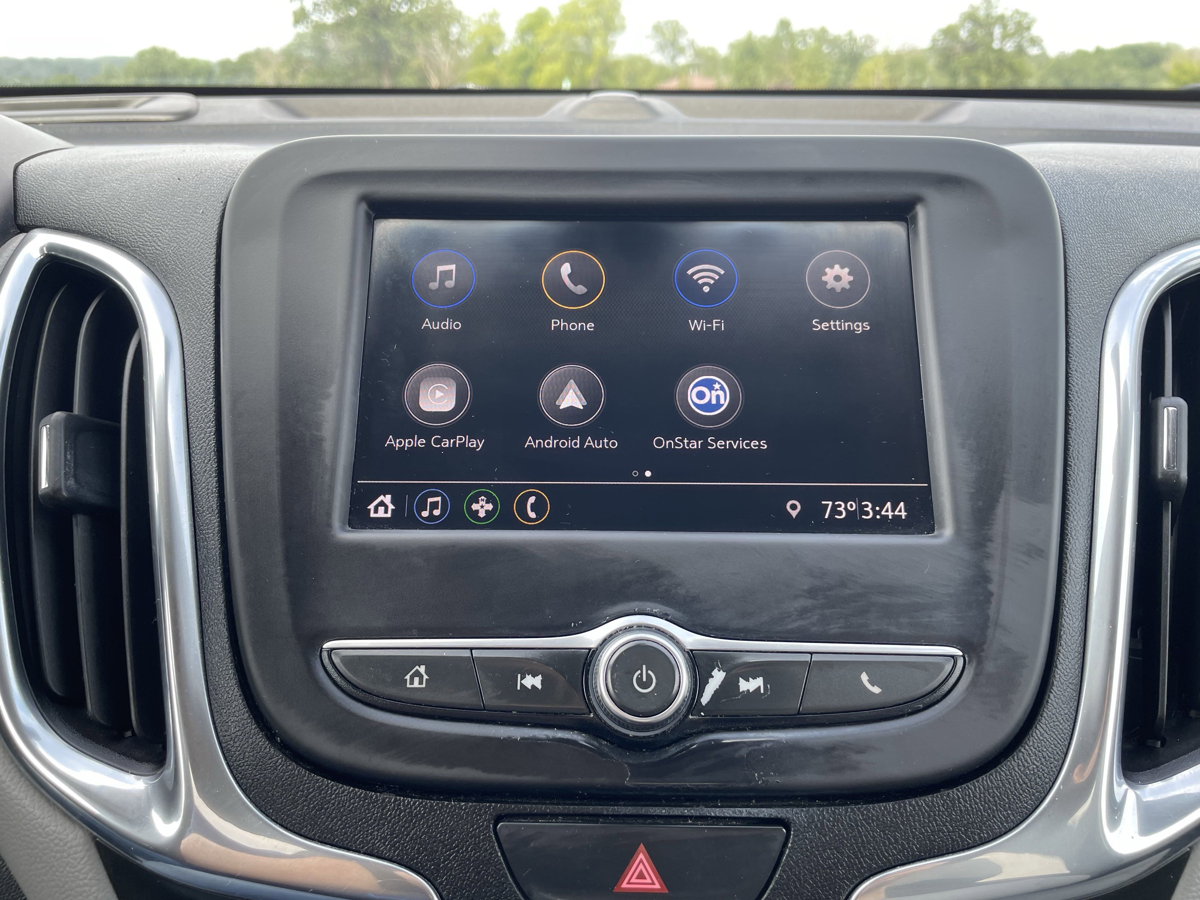 2020 Chevrolet Equinox LS photo 4