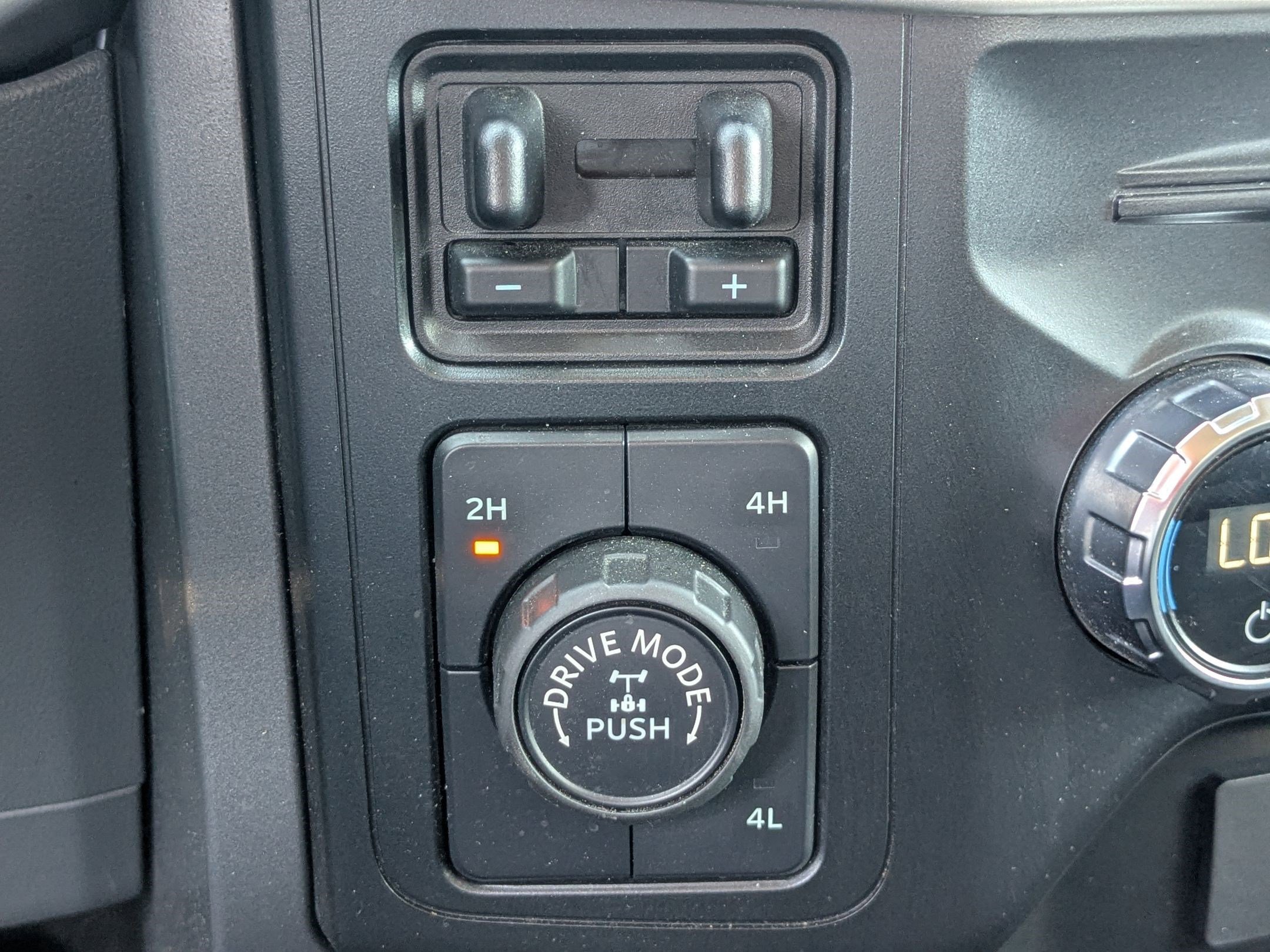 2021 Ford F-150 XLT photo 25