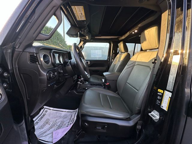 2024 Jeep Wrangler High Altitude 4xe photo 17