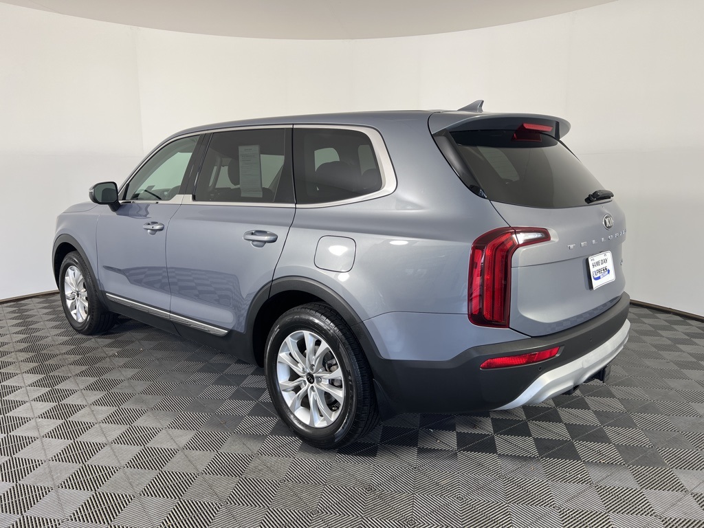 2020 Kia Telluride LX photo 22