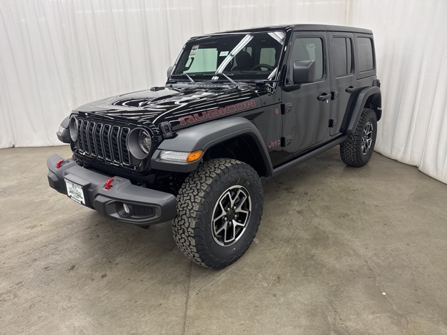 2025 Jeep Wrangler Rubicon photo 3