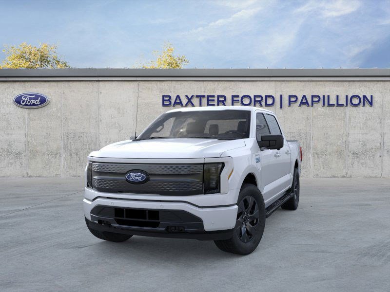 2025 Ford F-150 Lightning photo 17