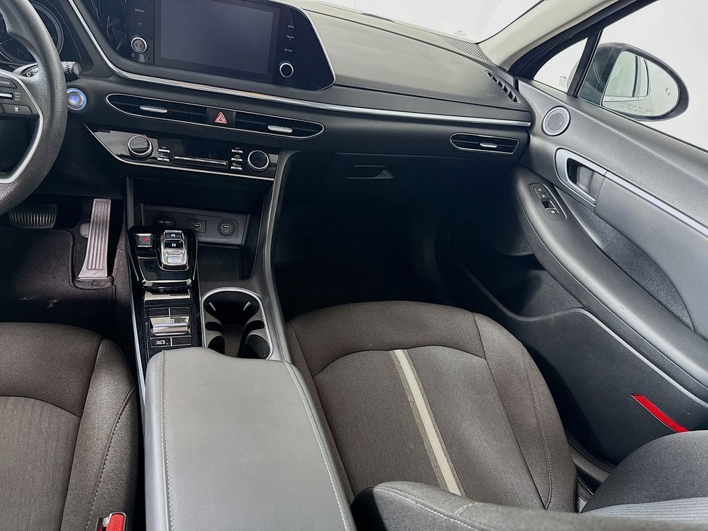 2020 Hyundai Sonata SEL photo 20