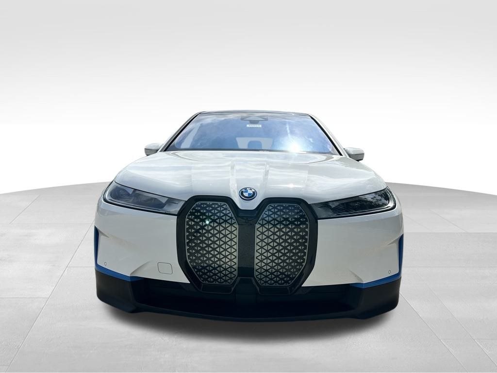 2024 Bmw iX photo 2
