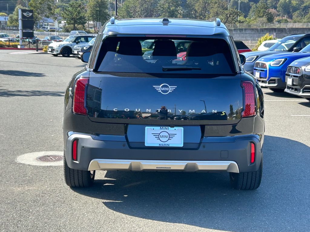 2025 Mini Countryman SE photo 3