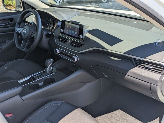 2024 Nissan Altima 2.5 S photo 24