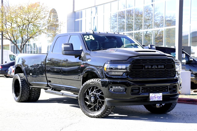 2024 RAM Ram 3500 Pickup Limited's photo