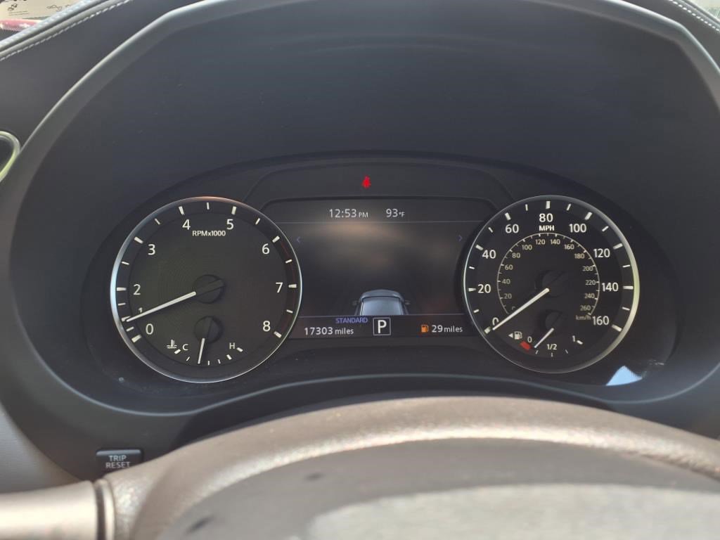 2024 Infiniti QX50 Luxe photo 10