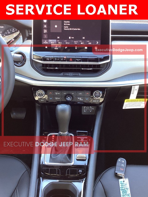 2025 Jeep Compass Limited photo 11