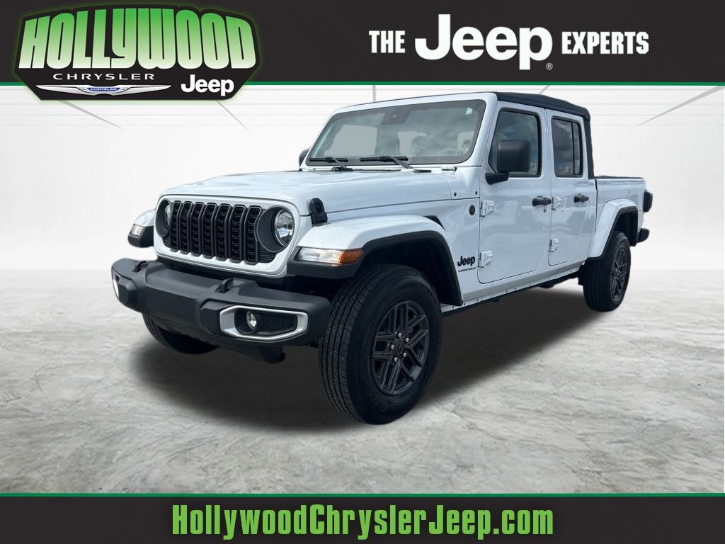 2025 Jeep Gladiator Sport S's photo