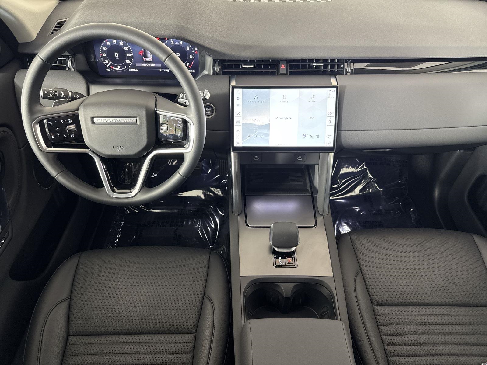 2025 Land Rover Discovery Sport S photo 11