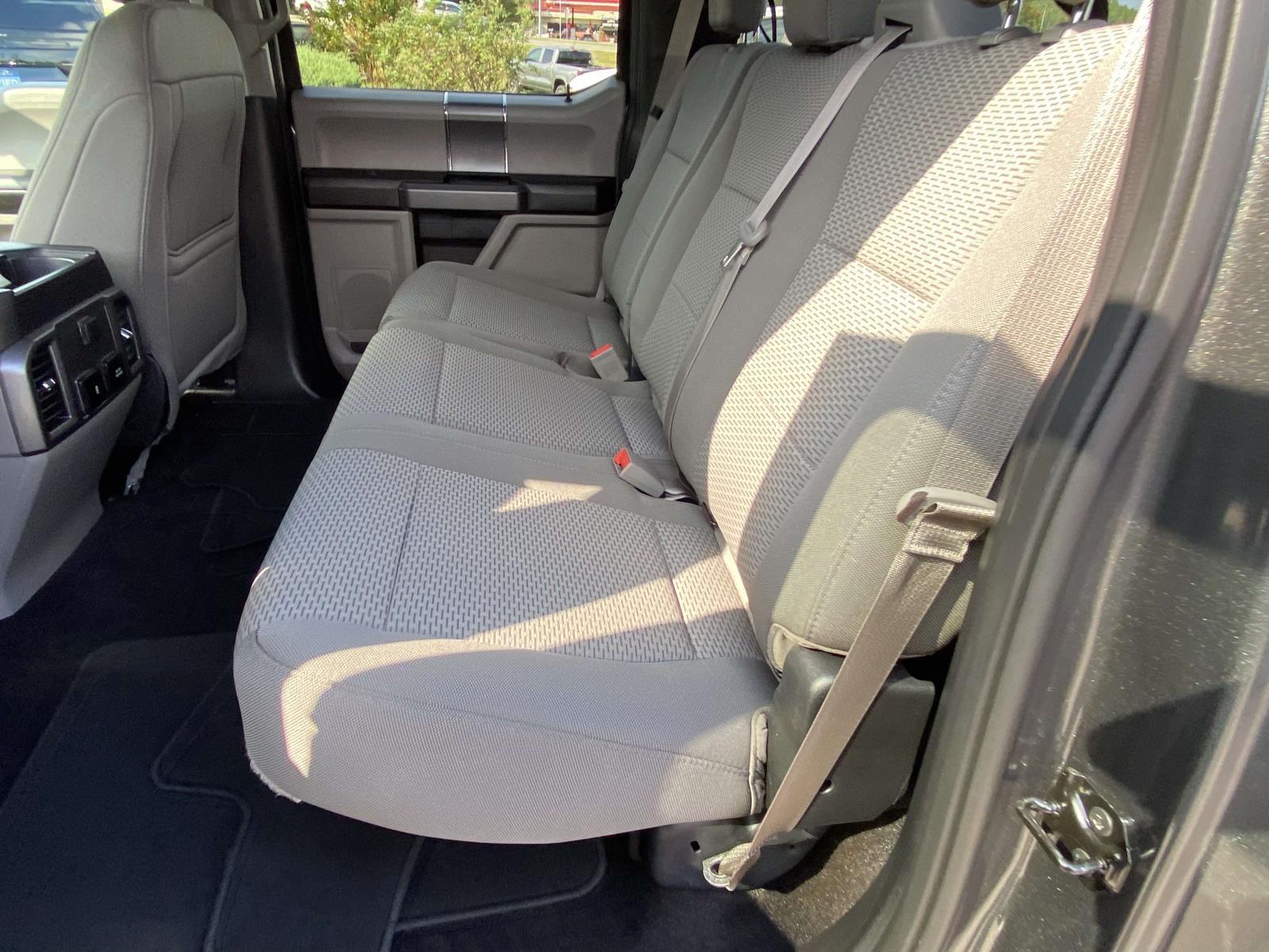 2018 Ford F-150 XLT photo 4
